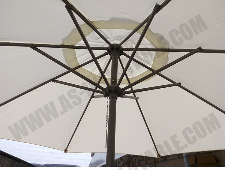 Beach umbrella detailed description 2 Detailed description 2