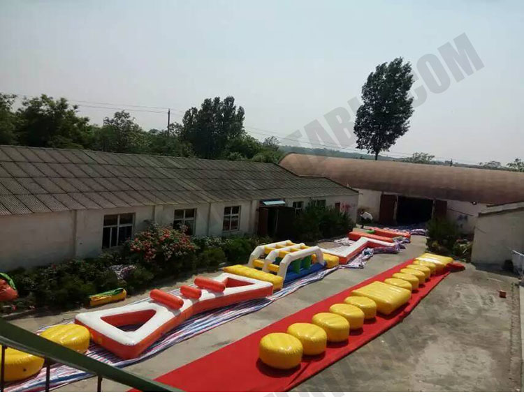 Inflatable water game detailed description 2 Detailed description 2