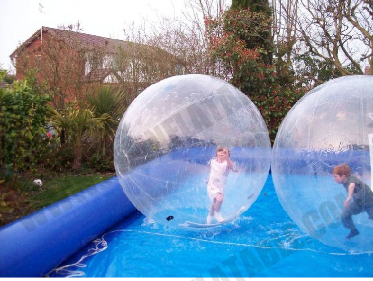 Inflatable water walking ball detailed description 2 Detailed description 2