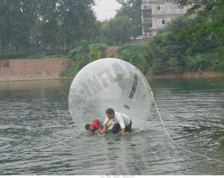 Inflatable water walking ball detailed description 4 Detailed description 4